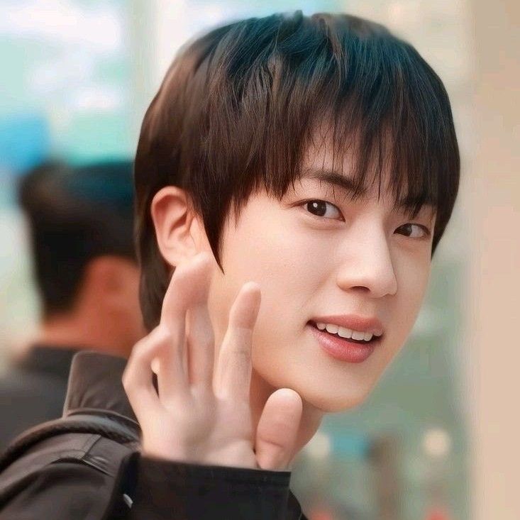 진 (방탄소년단) 최근 활동샷