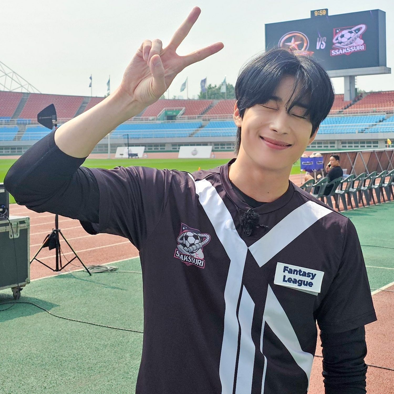 Behind-the-scenes cut of Han Seungwoo