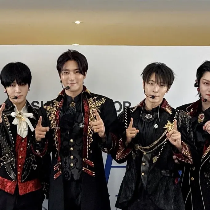 Potret di balik layar Super Junior