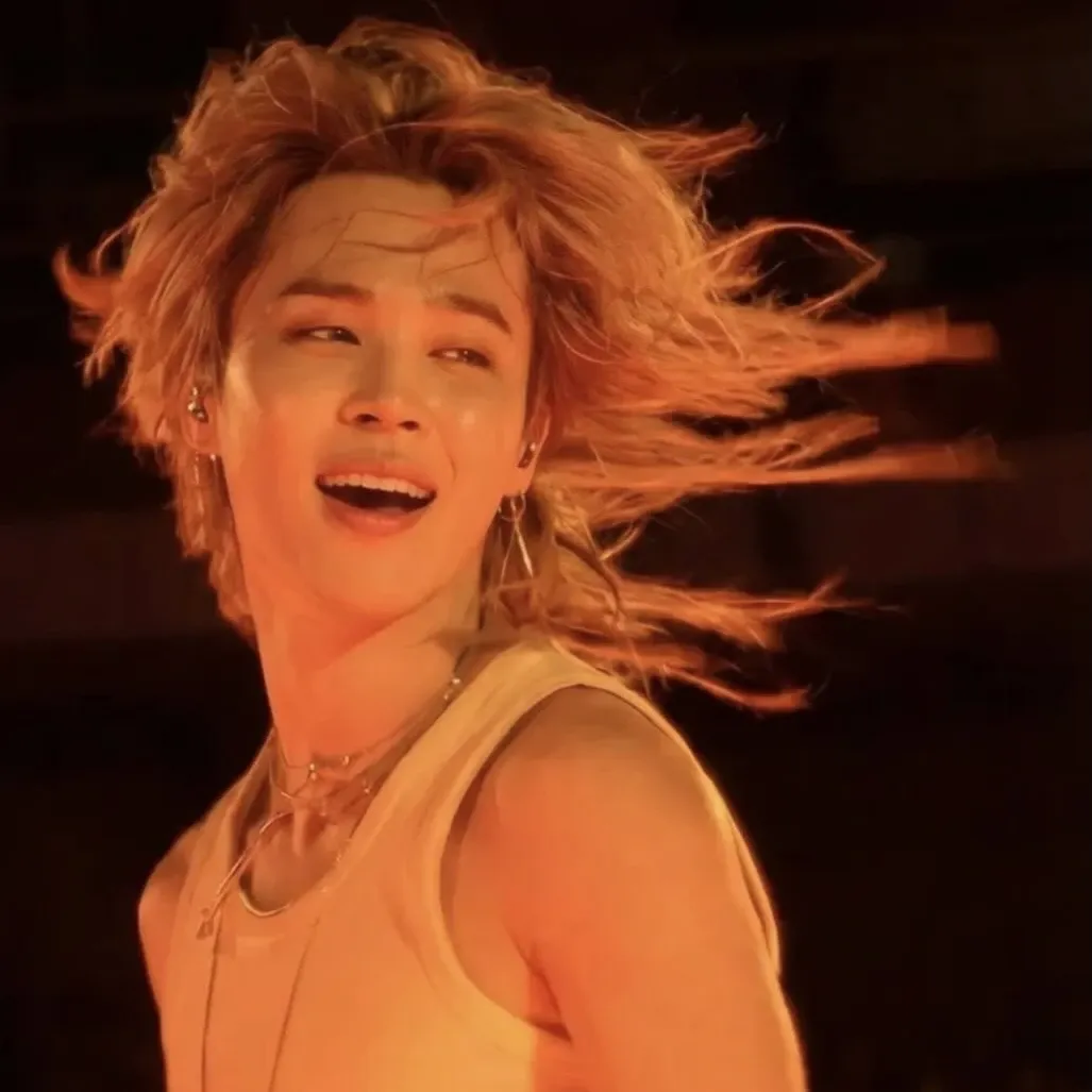 Momen yang diabadikan oleh penggemar Jimin (BTS)