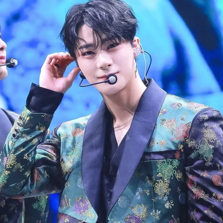 Recent activity shot of Moonbin (ASTRO)