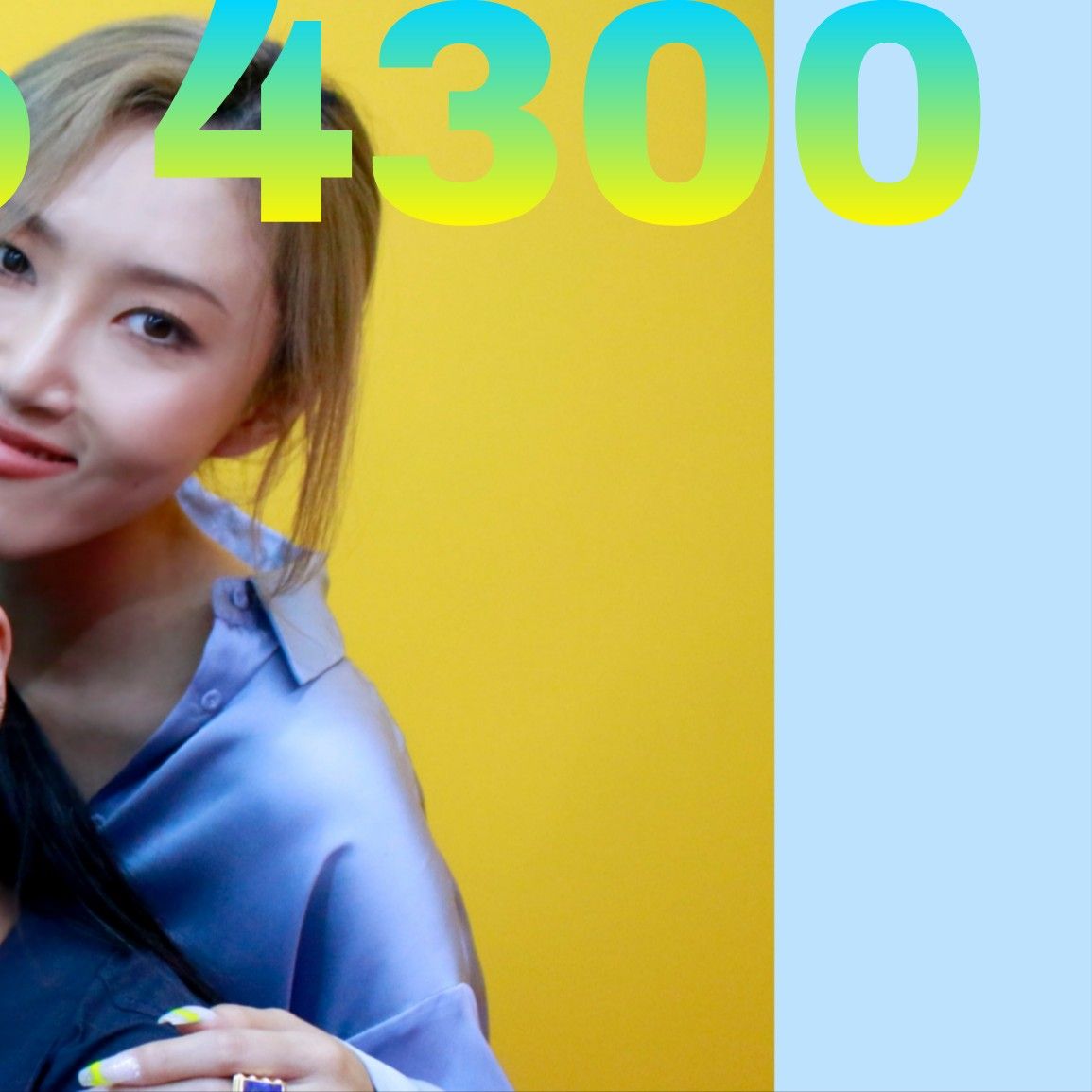 Foto terbaru Solar (MAMAMOO)