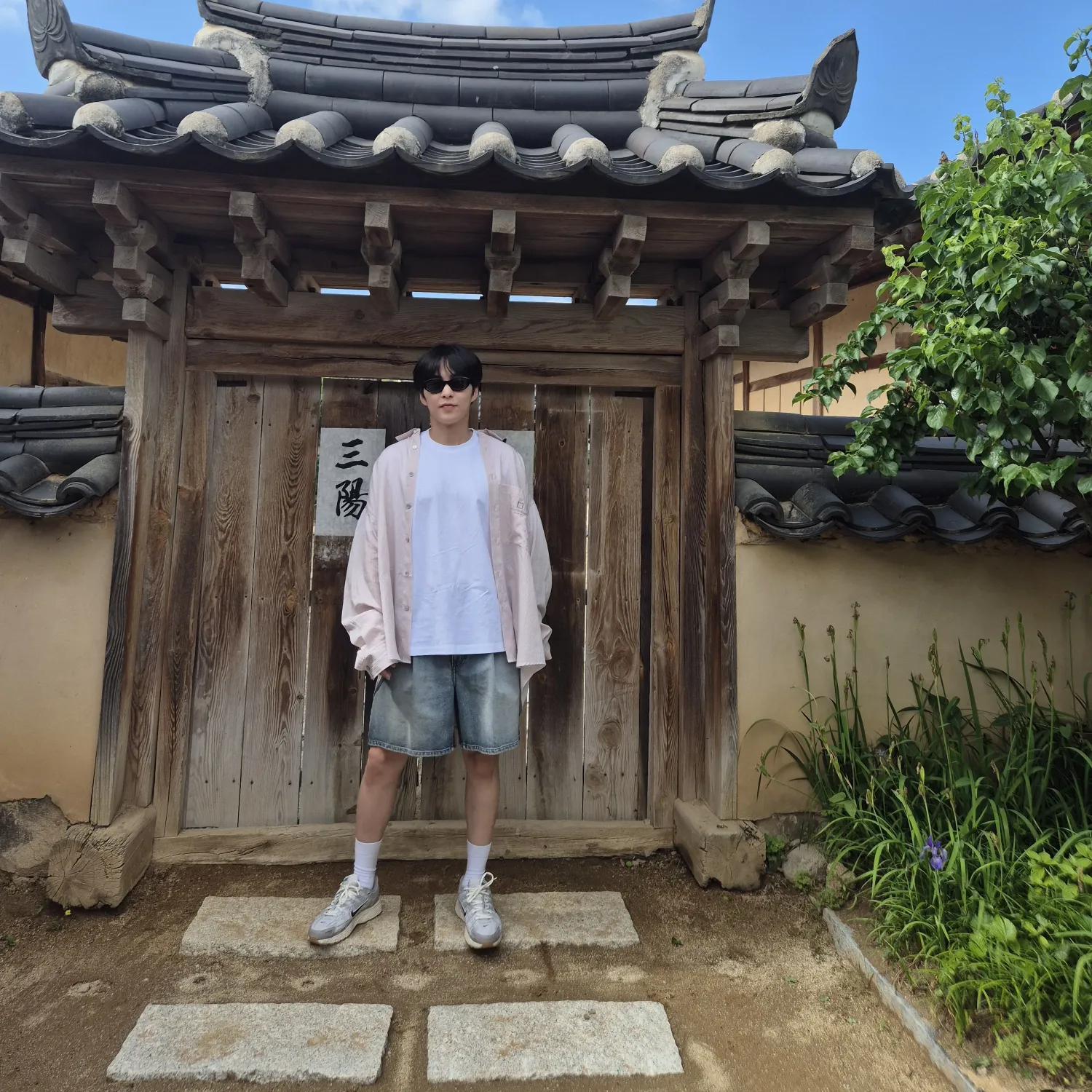 Latest photo of Xiumin (EXO)