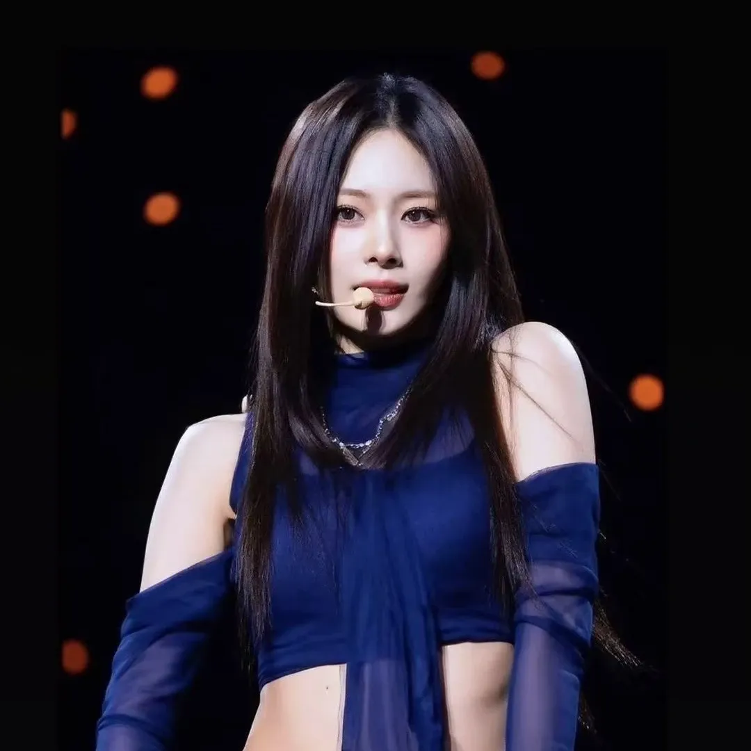 쯔위 (TWICE) 최근 활동샷