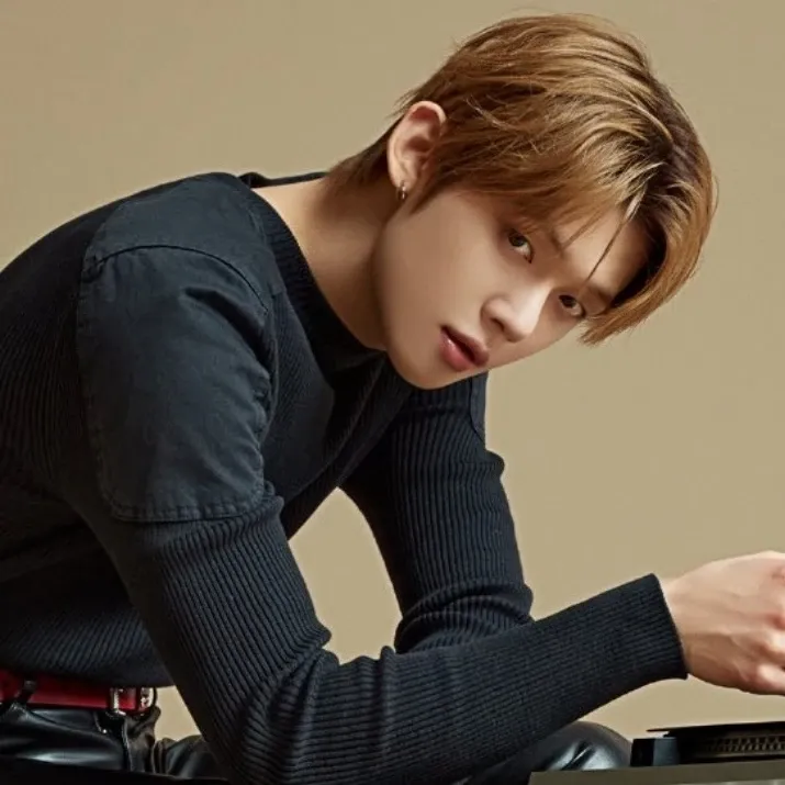 Foto aktivitas terbaru Yeonjun (TOMORROW X TOGETHER)