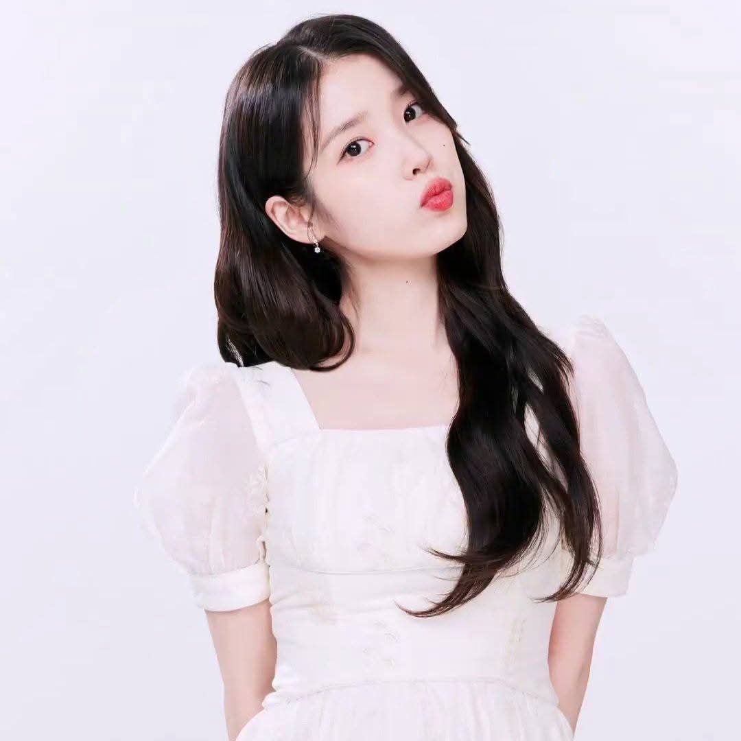 Potret di balik layar IU