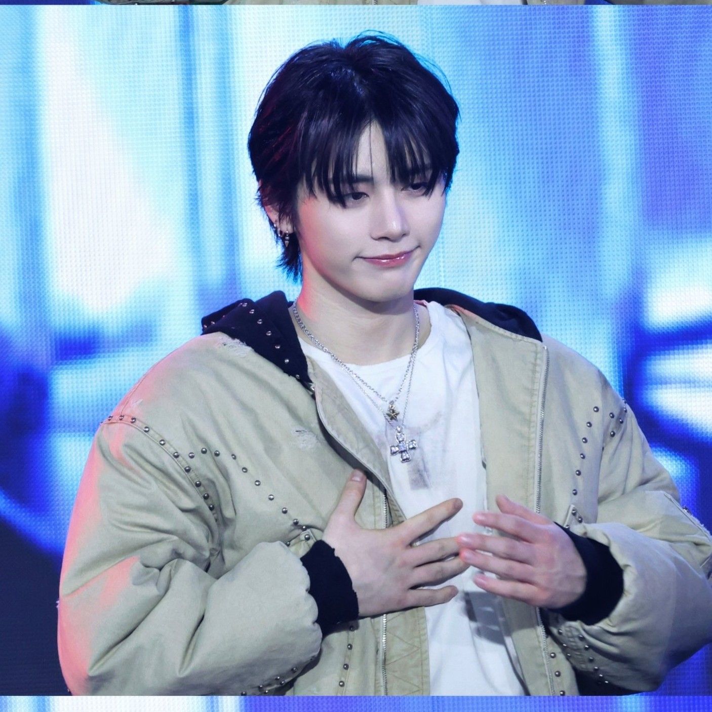 Behind-the-scenes cut of Taesan (BOYNEXTDOOR)