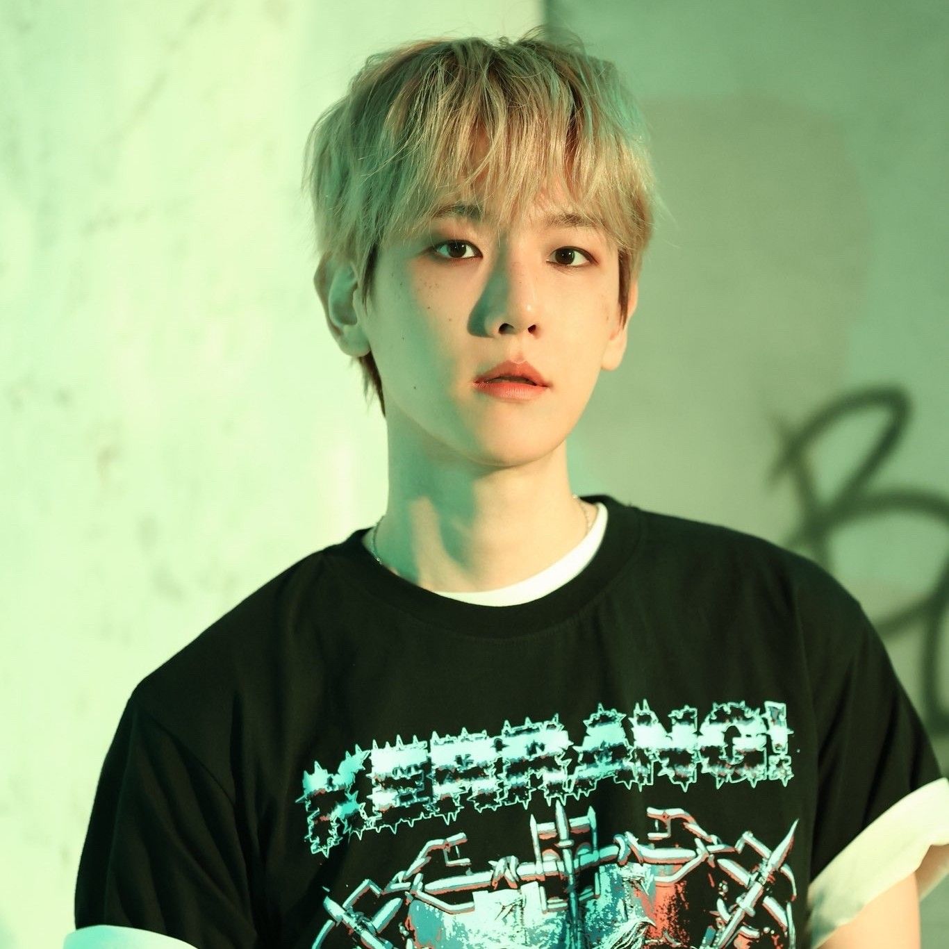 백현 (EXO)의 비하인드 컷