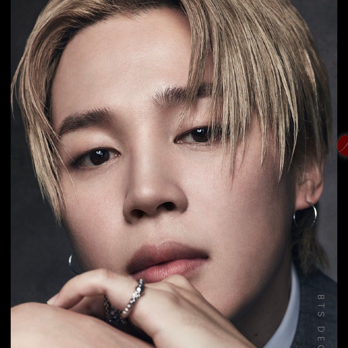 지민 (방탄소년단)의 비하인드 컷