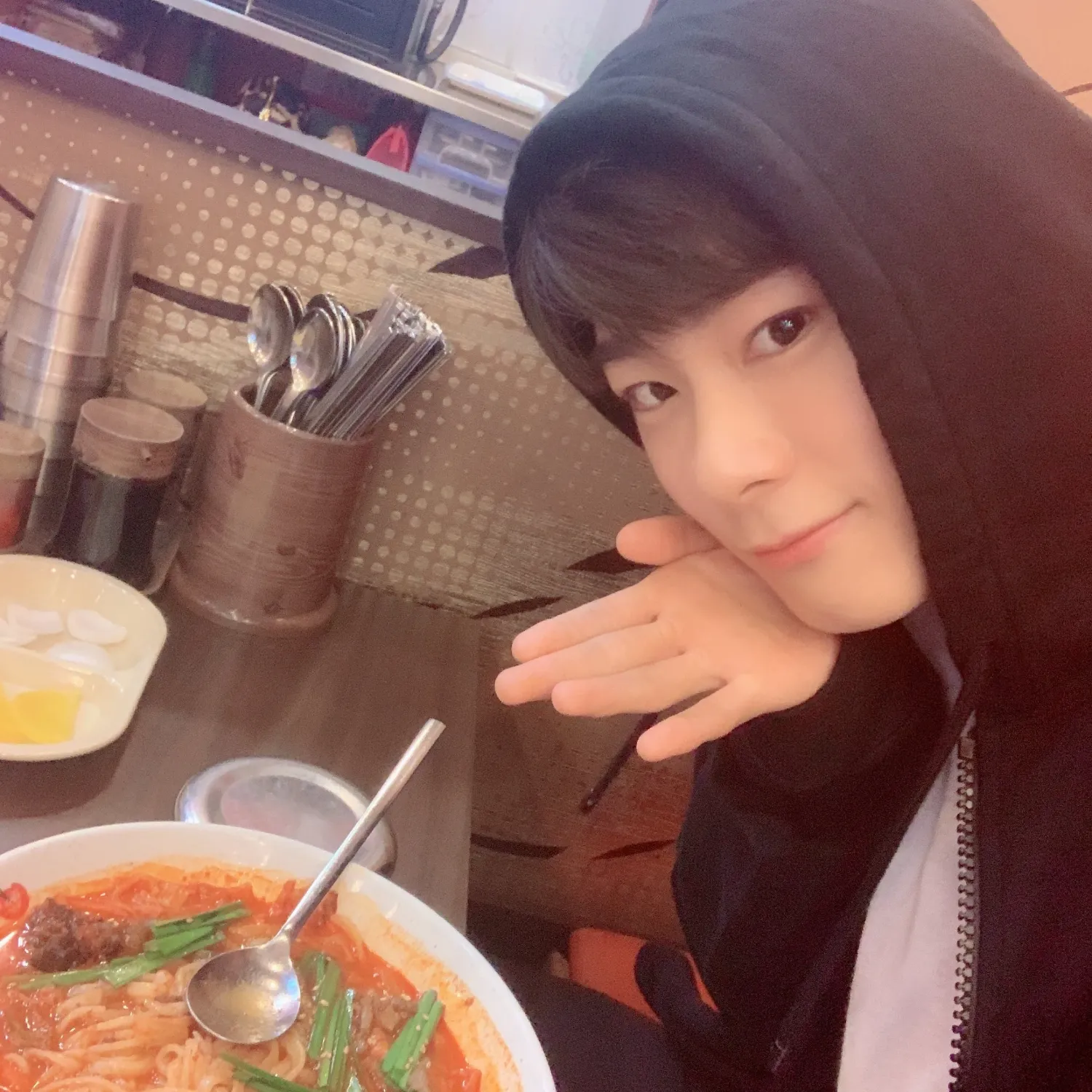 Latest photo of Moonbin (ASTRO)