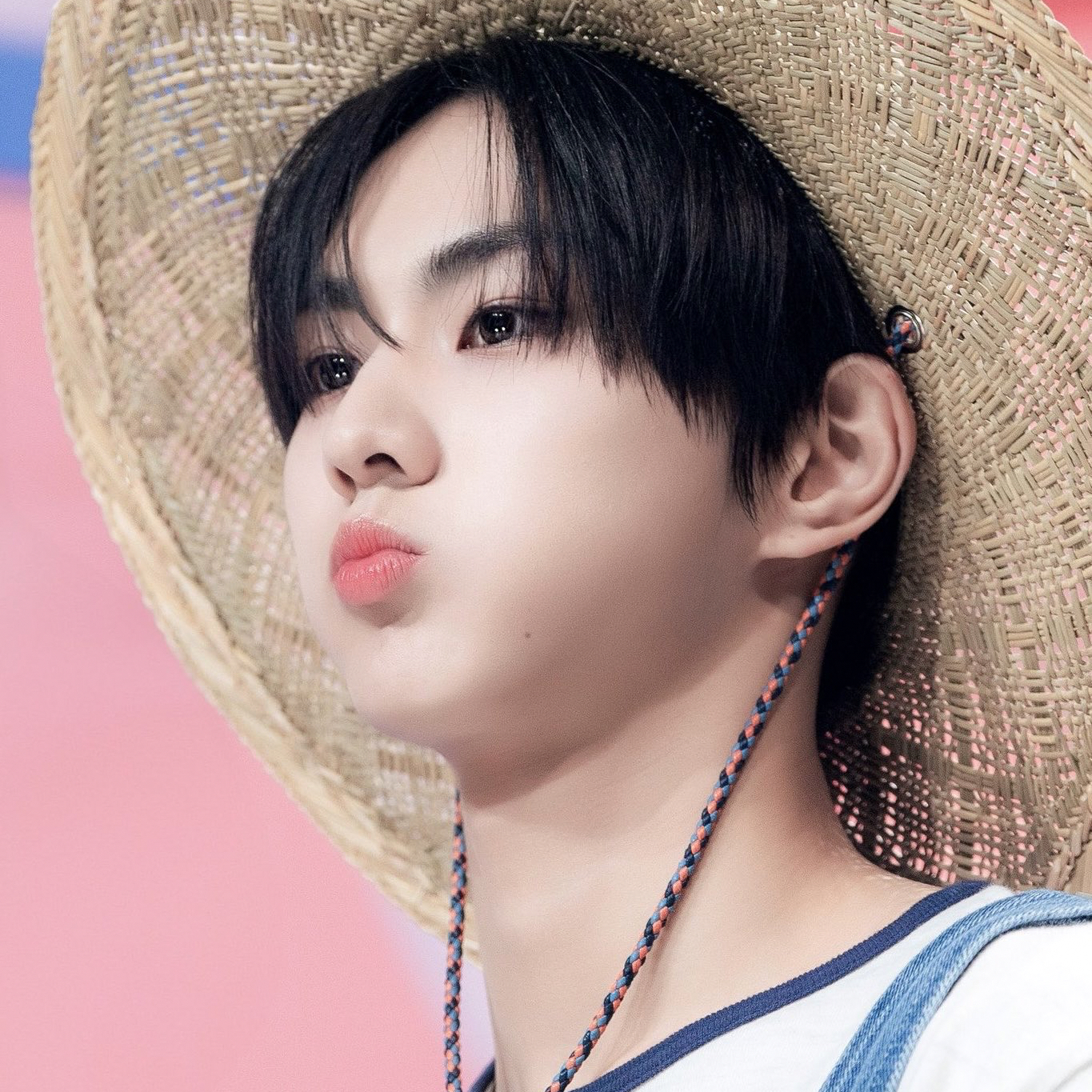 Recent activity shot of Jungwon (ENHYPEN)