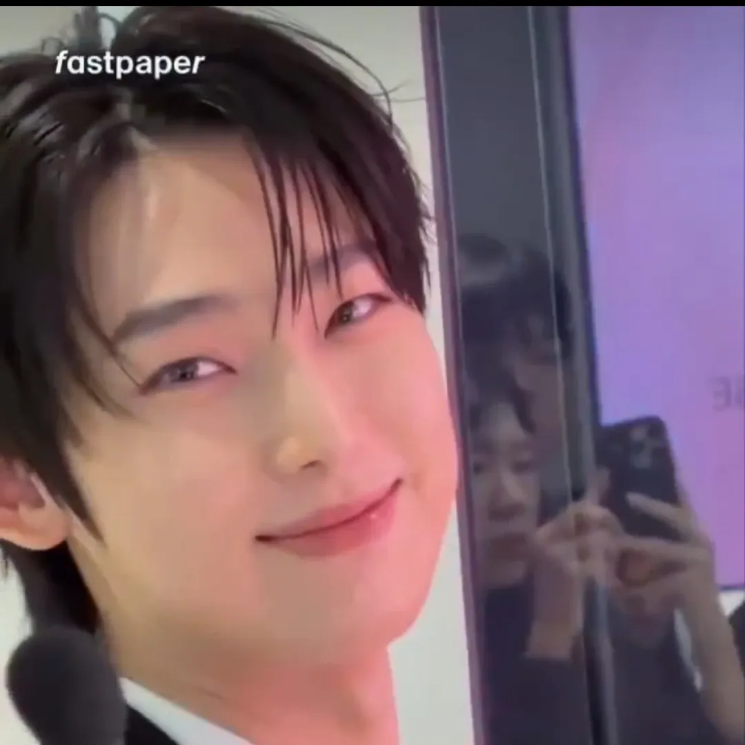 Foto aktivitas terbaru Sunoo (ENHYPEN)