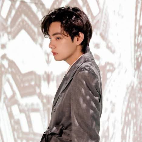 Recent activity shot of V (BTS)