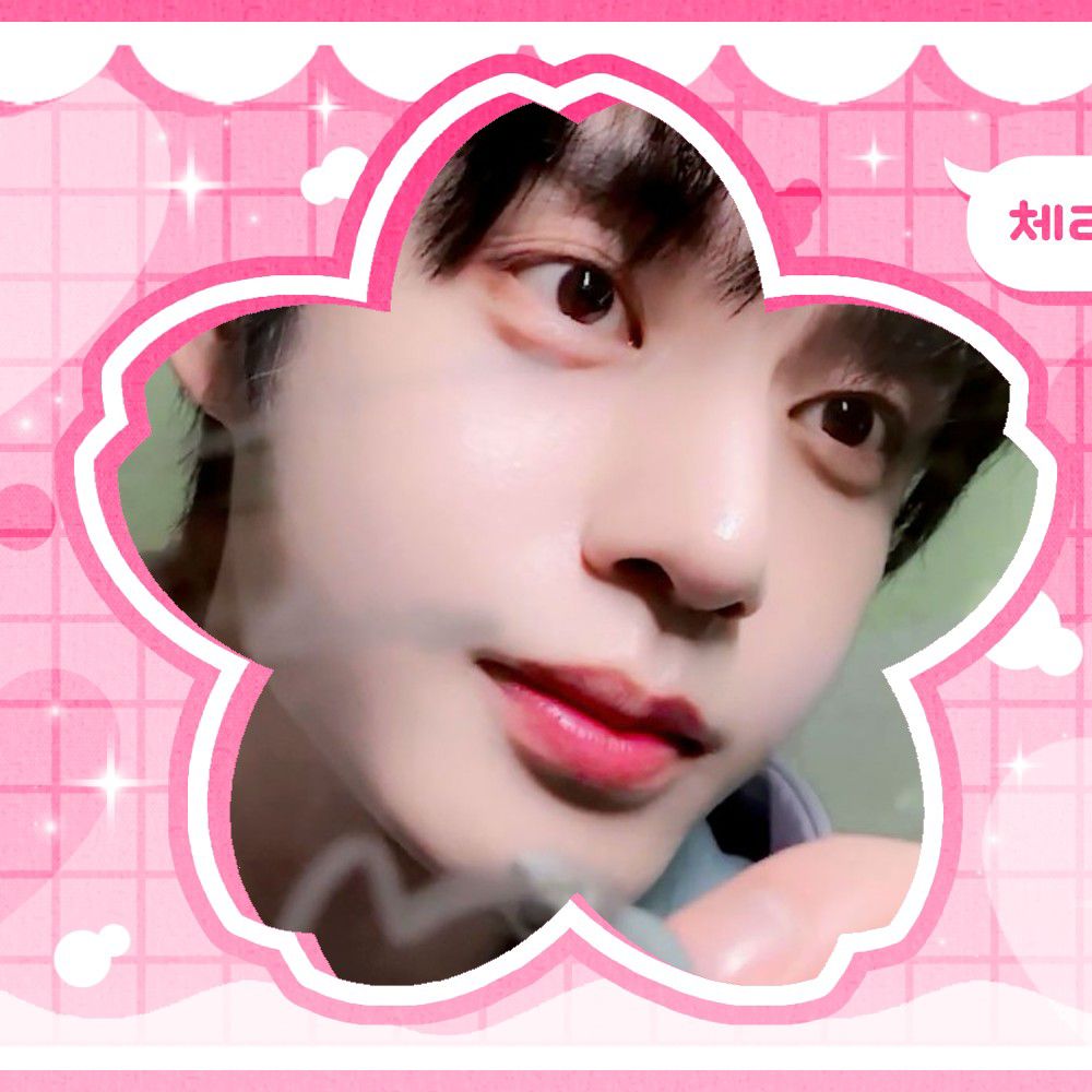 A moment captured by Kim Jiwoong (ZEROBASEONE)'s fan