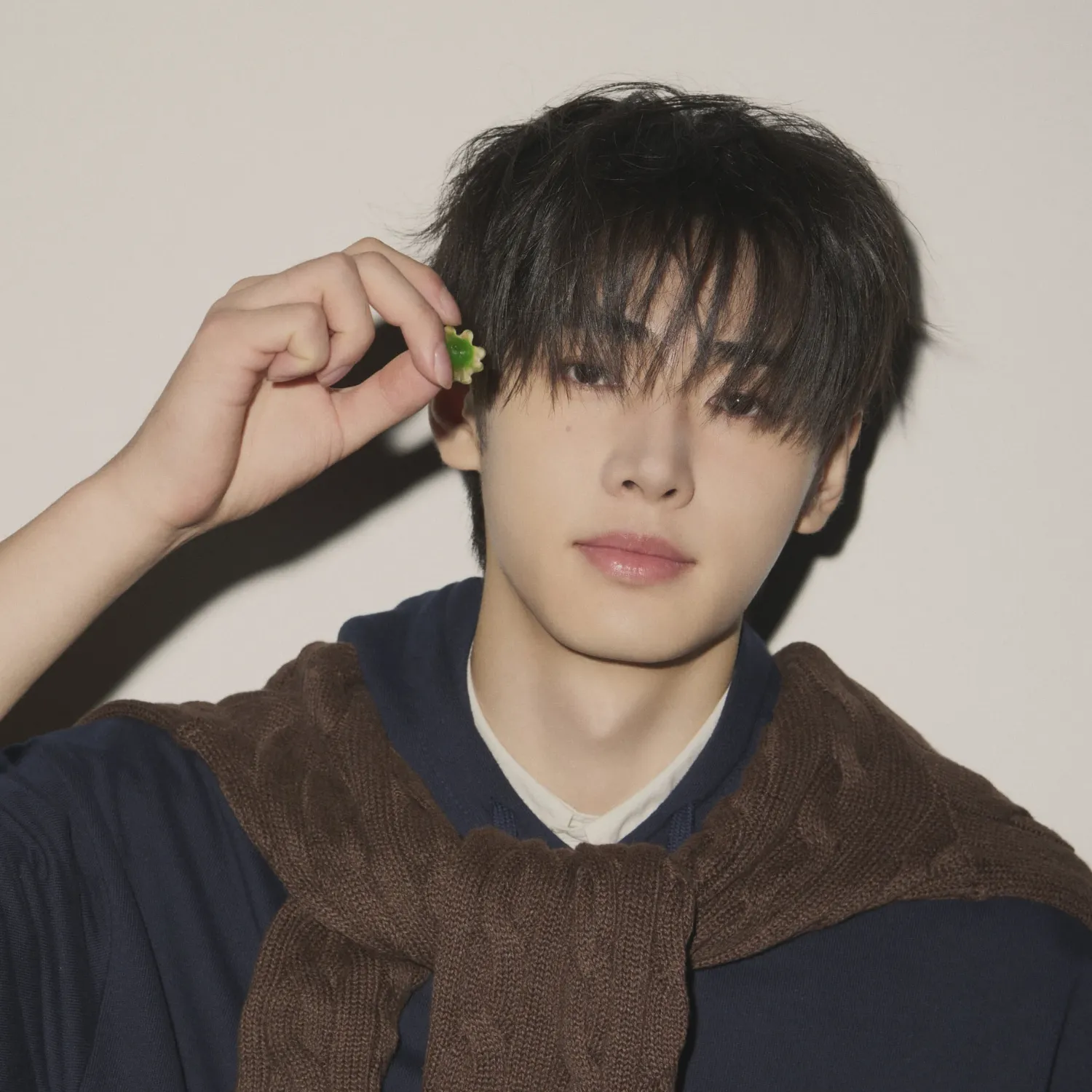 Latest photo of Sunghoon (ENHYPEN)