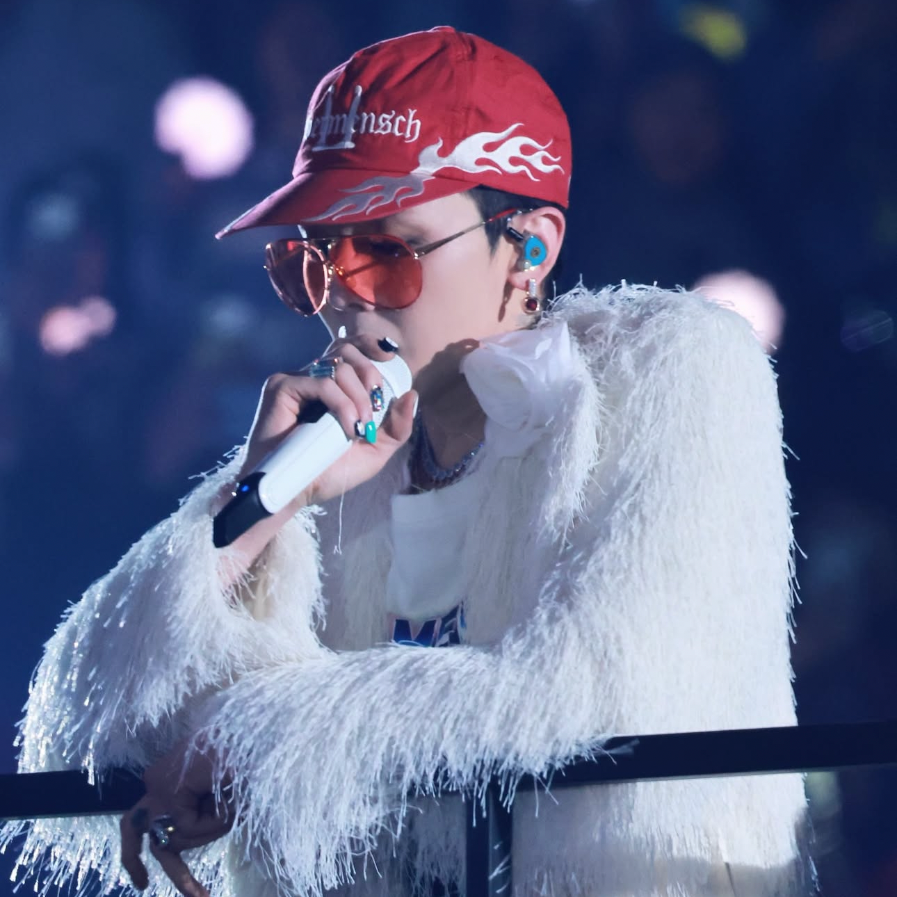 Latest photo of G-DRAGON (BIGBANG)