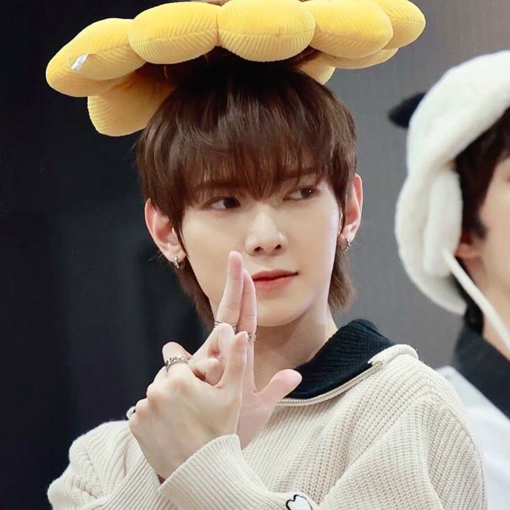 에이티즈 최근 활동샷