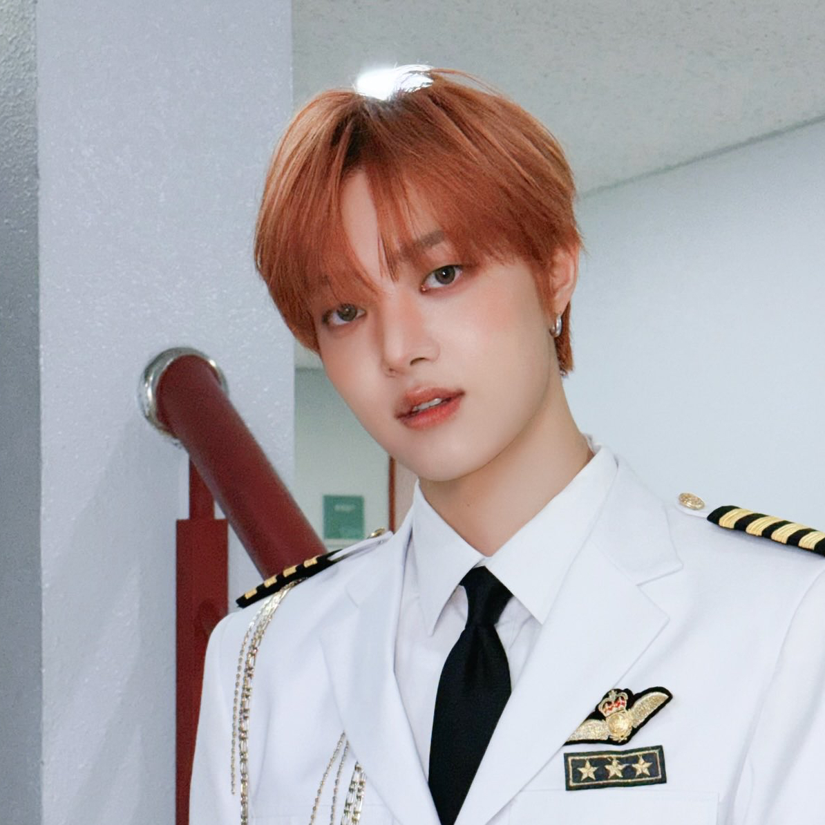 Latest photo of EJ (&TEAM)