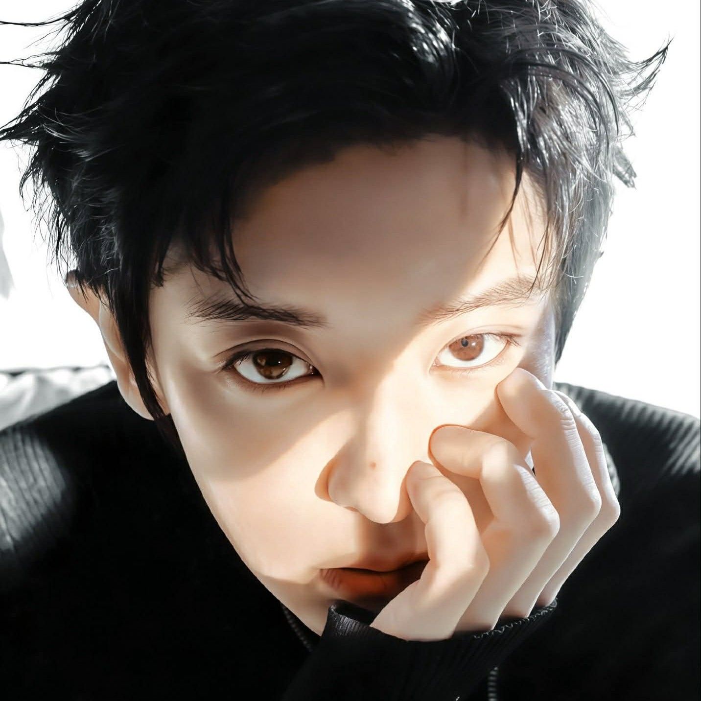 Foto terbaru Chanyeol (EXO)