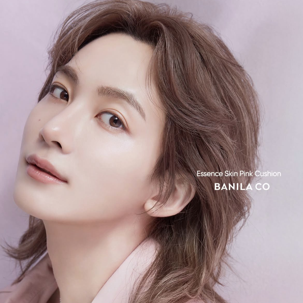 A moment captured by Jeonghan (SEVENTEEN)'s fan