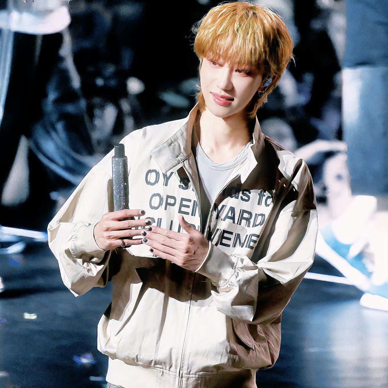 A moment captured by The 8 (SEVENTEEN)'s fan