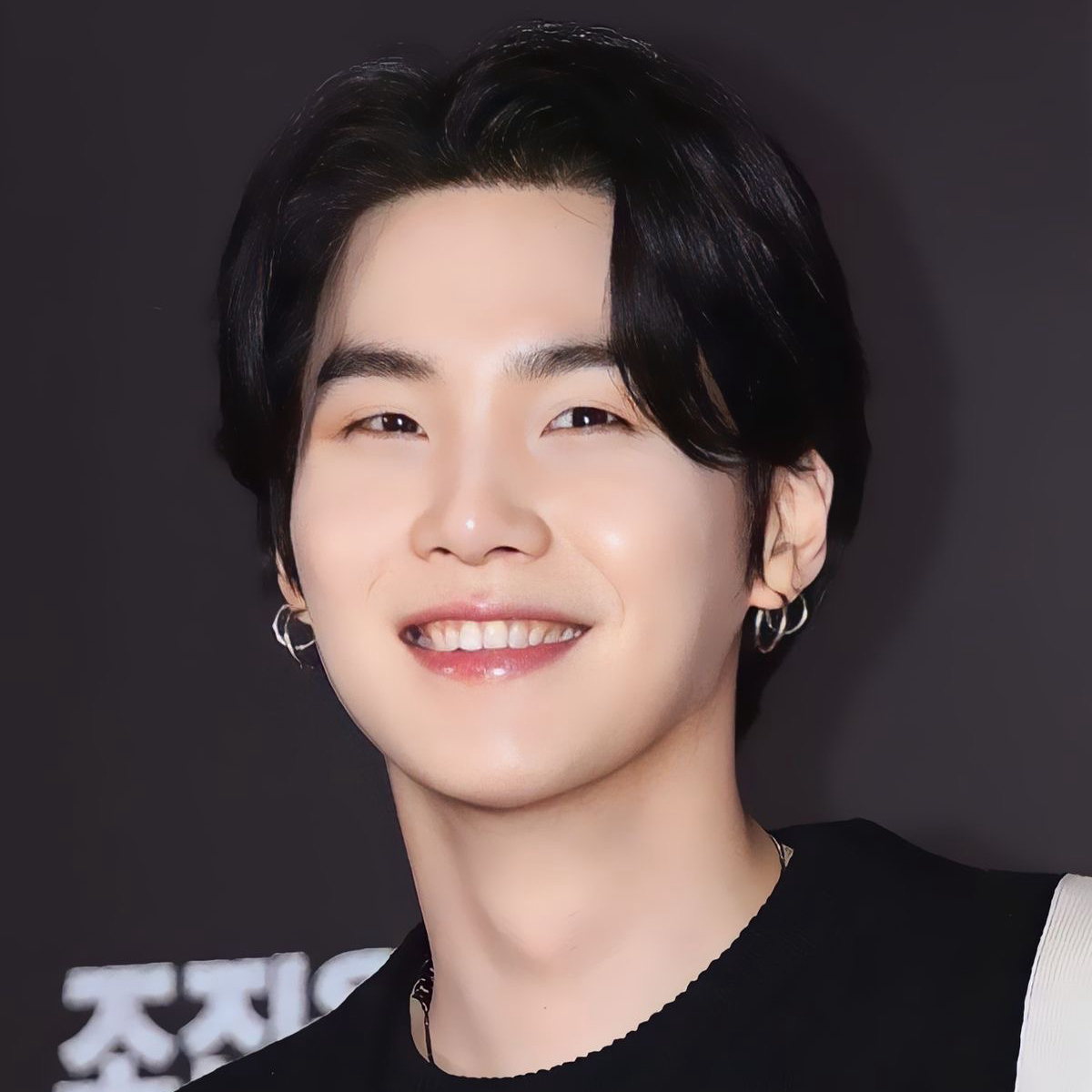 슈가 (방탄소년단)의 최신 사진