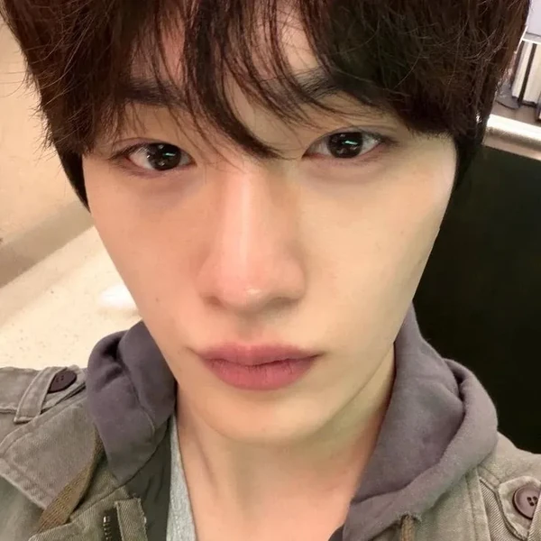 捕捉到炫晰 (CIX)魅力的代表照片