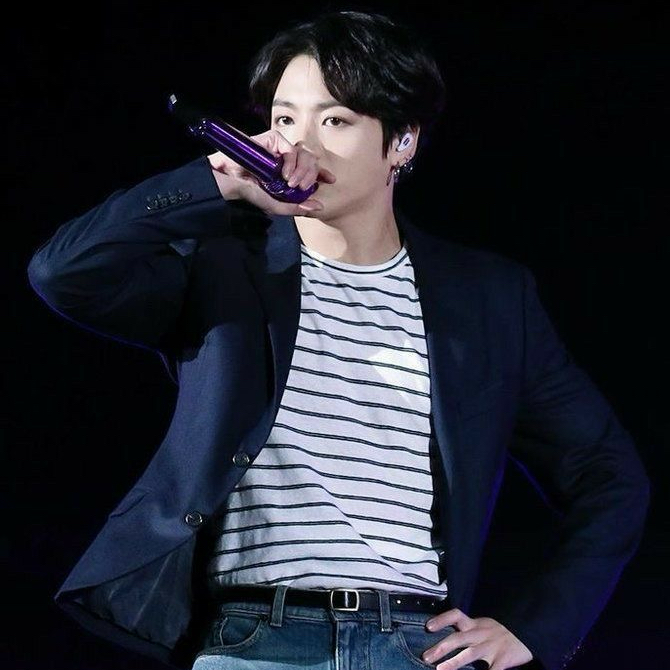 柾國 (防彈少年團)的最新照片