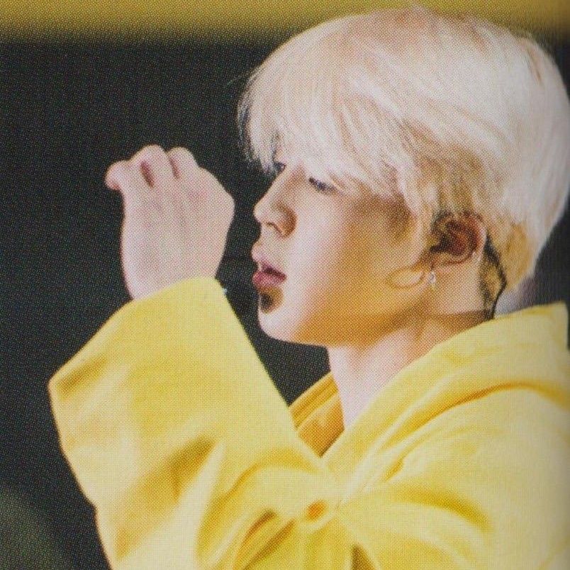 Momen yang diabadikan oleh penggemar Jimin (BTS)