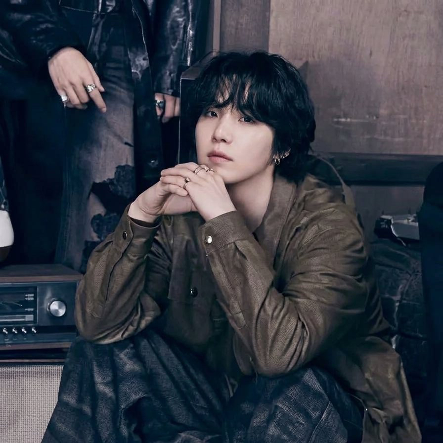 Latest photo of SUGA (BTS)