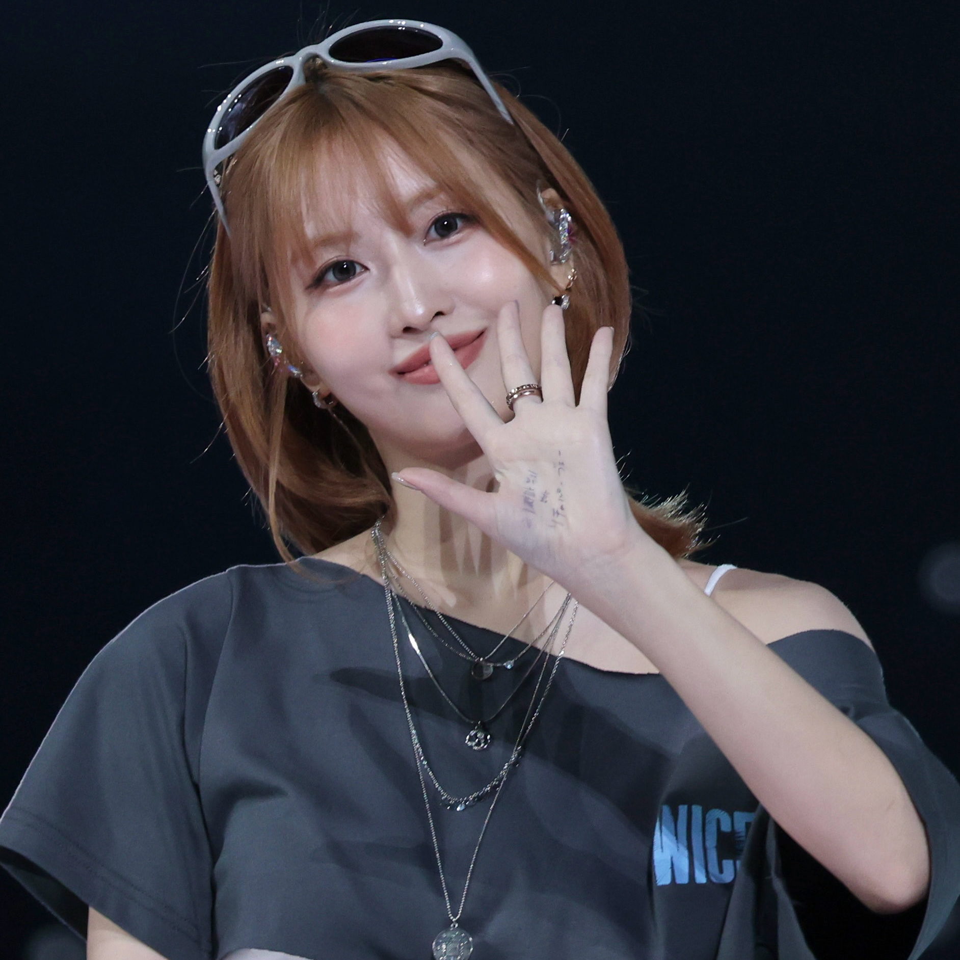 Momo (TWICE)粉絲拍下的瞬間