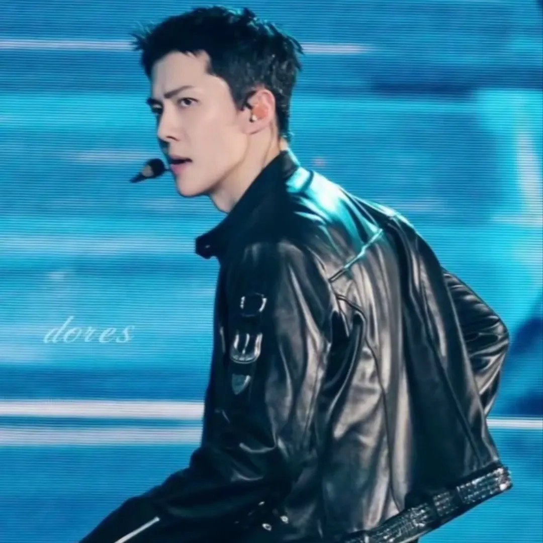 Behind-the-scenes cut of Sehun (EXO)