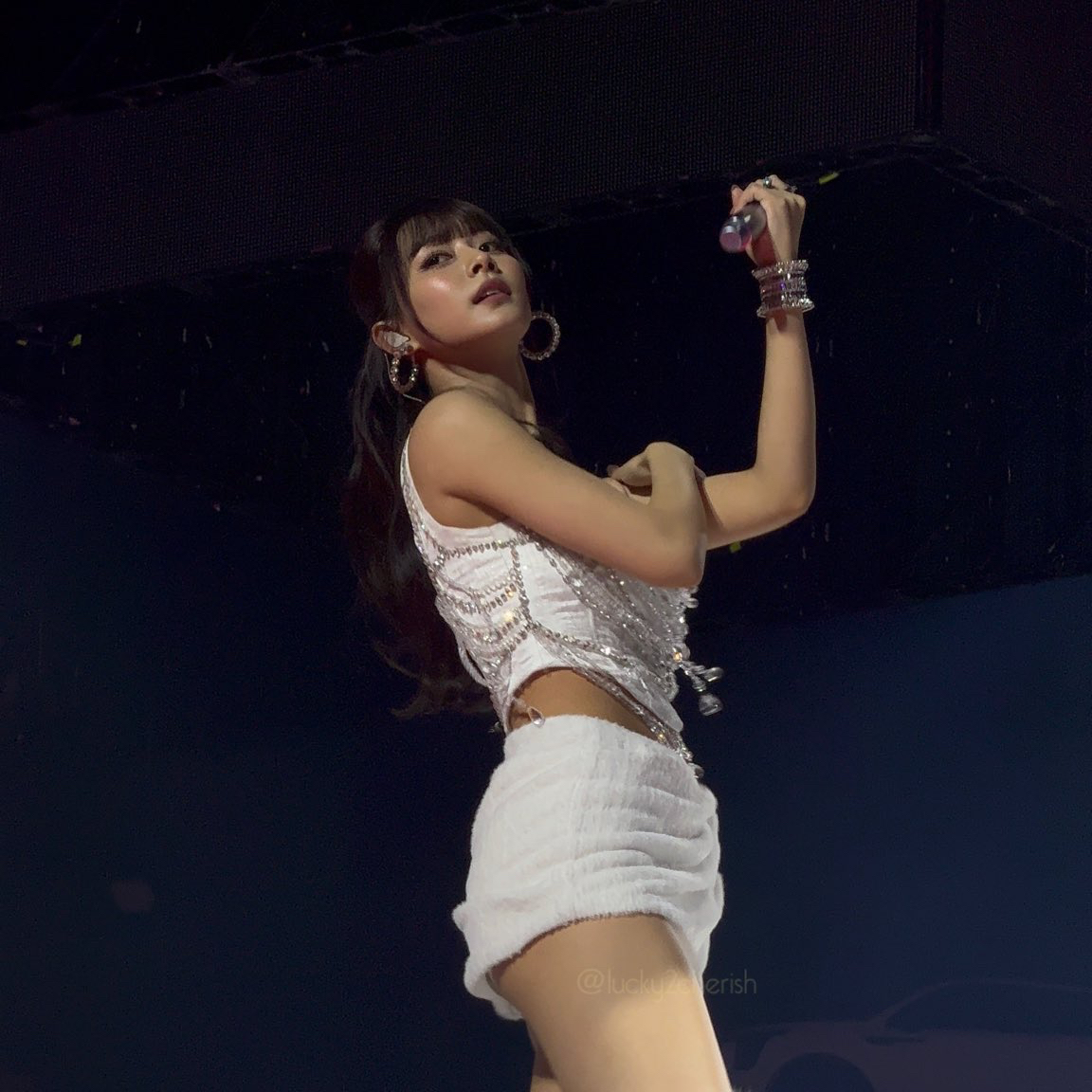 쯔위 (TWICE)의 비하인드 컷