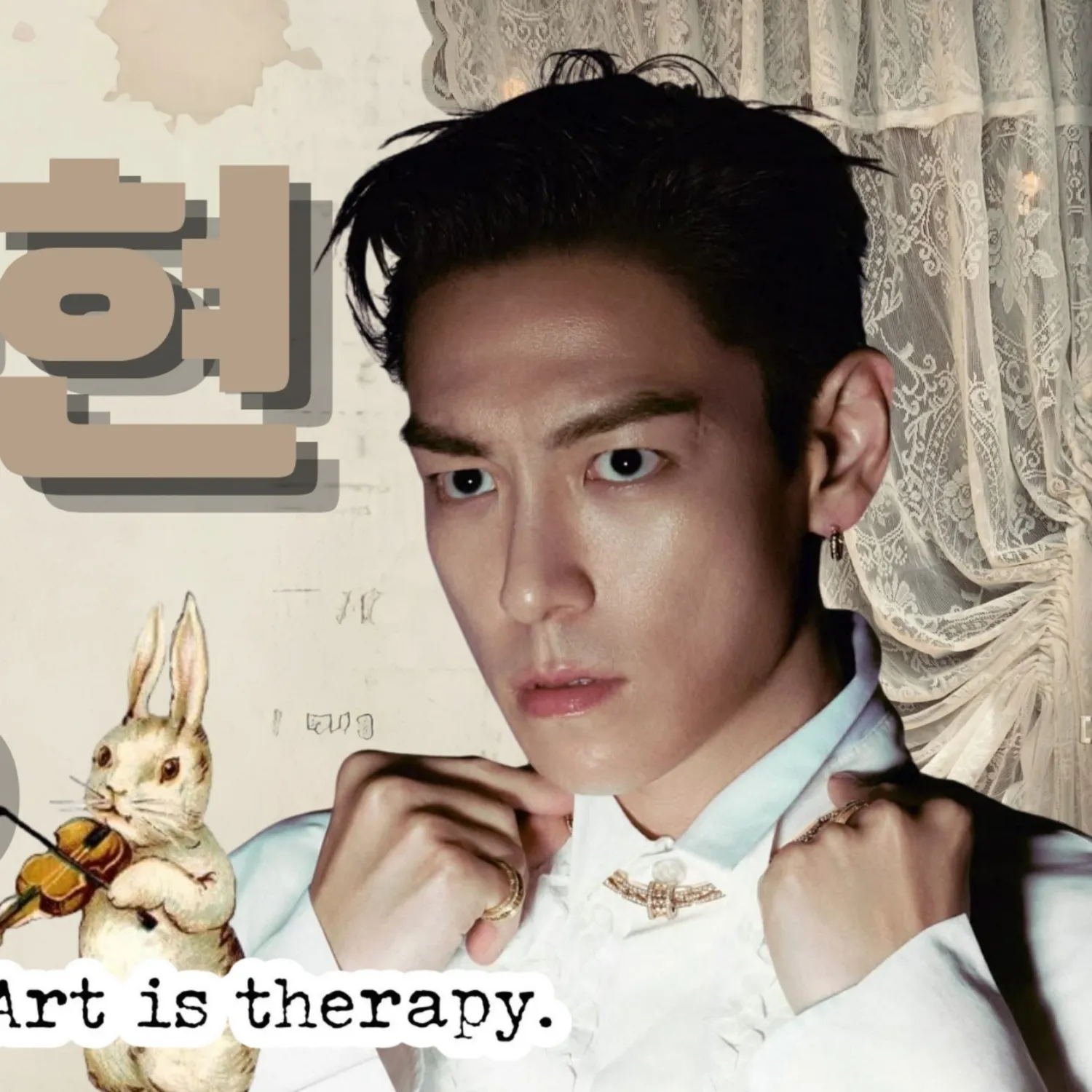 A moment captured by T.O.P's fan
