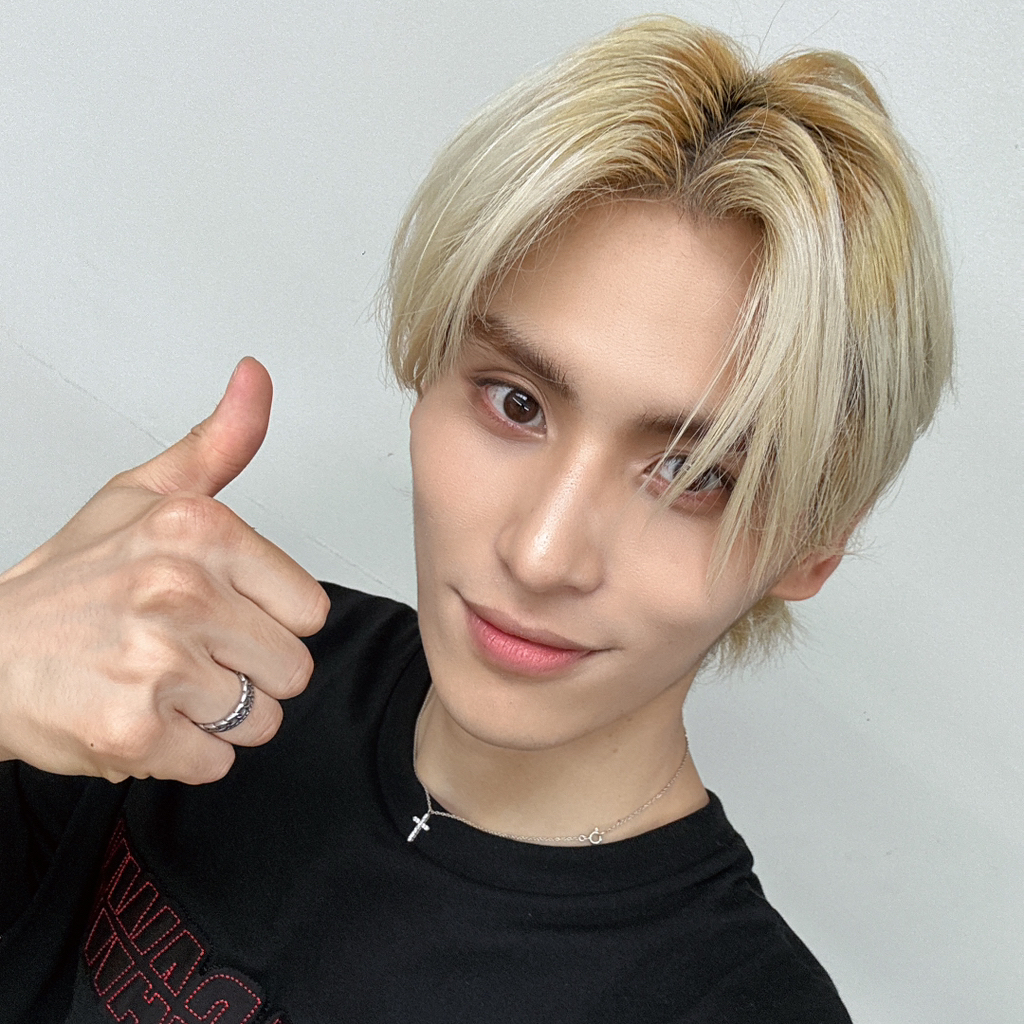 Behind-the-scenes cut of Taeyang (SF9)