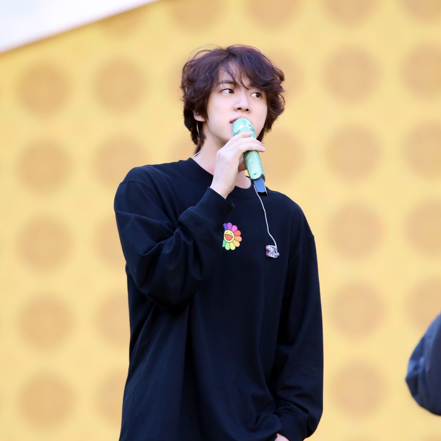 Potret di balik layar Jin (BTS)