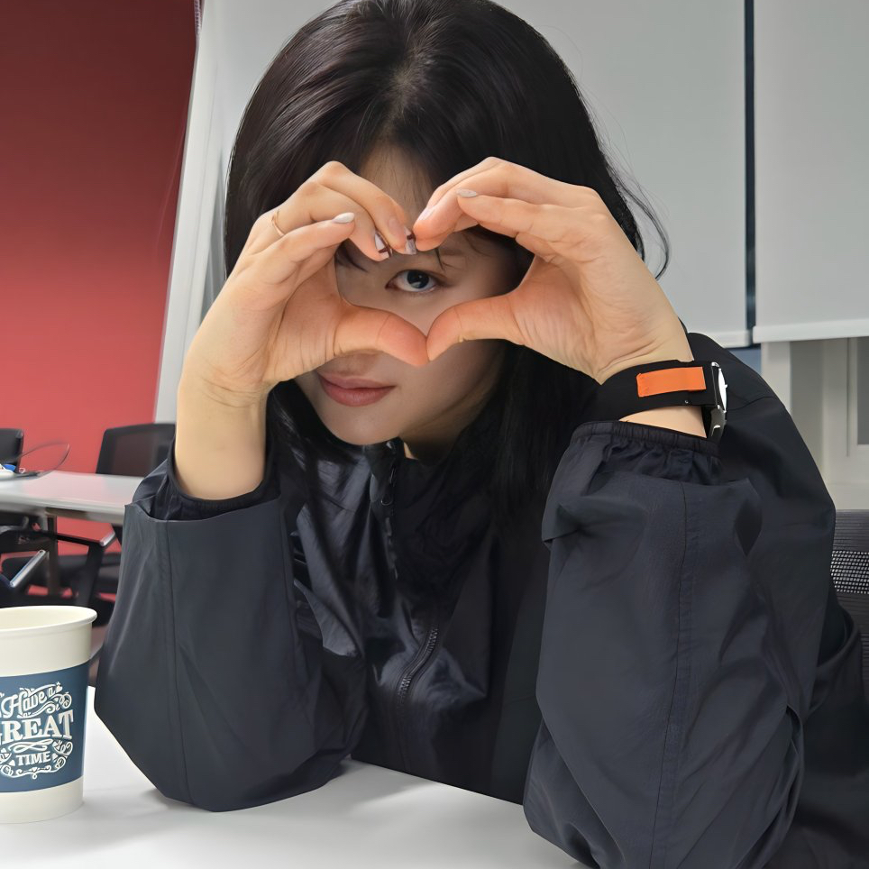 TWICE의 최신 사진