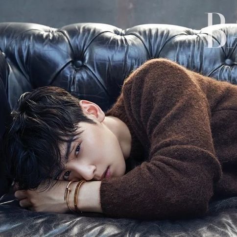 A moment captured by Eunwoo (ASTRO)'s fan