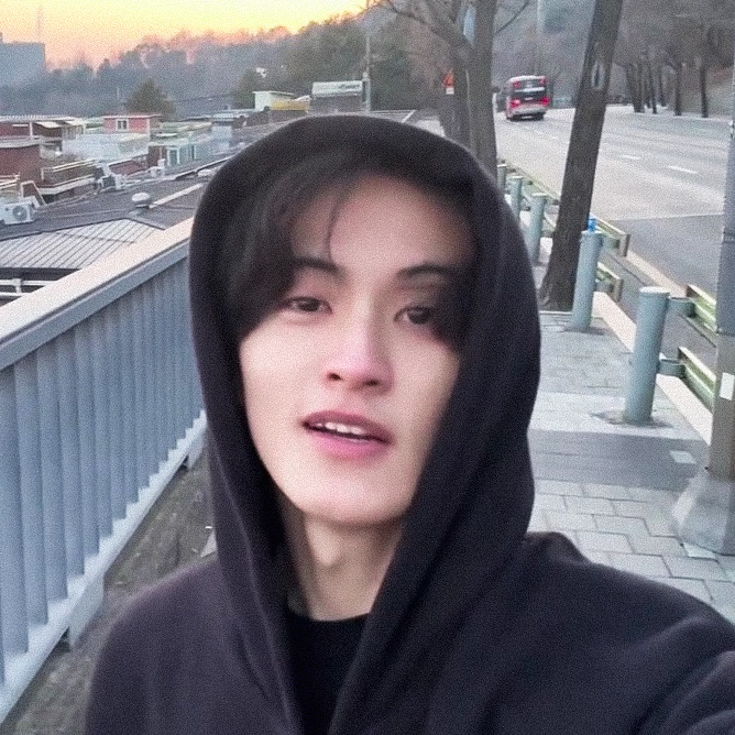 Recent activity shot of Mark (NCT 127, NCT DREAM)