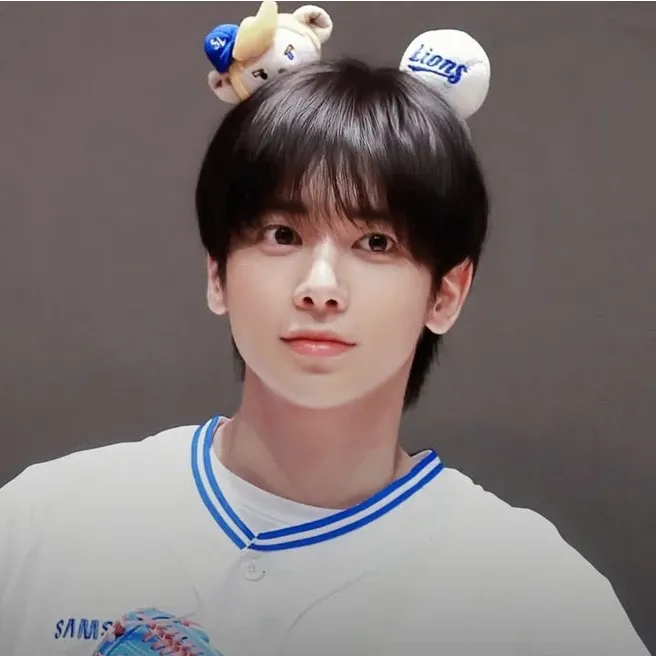 太顯 (TOMORROW X TOGETHER)的最新照片