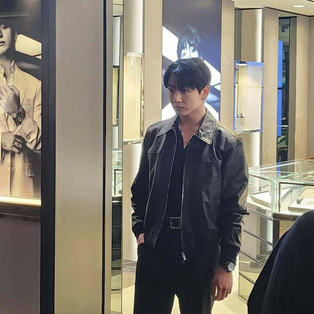 柾國 (防彈少年團)的最新照片