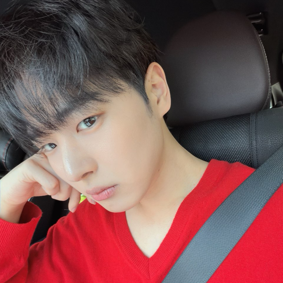 Behind-the-scenes cut of Choi Byungchan