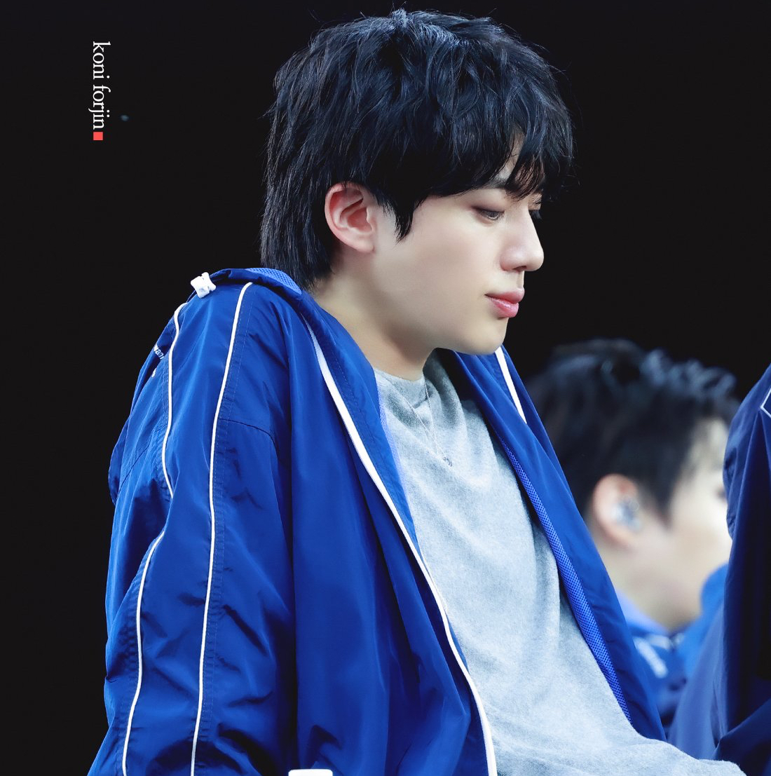 진 (방탄소년단) 최근 활동샷