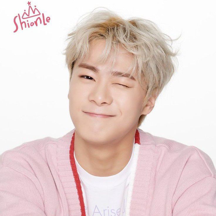 Latest photo of Moonbin (ASTRO)