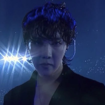 J-hope (防彈少年團)的最新活動照片