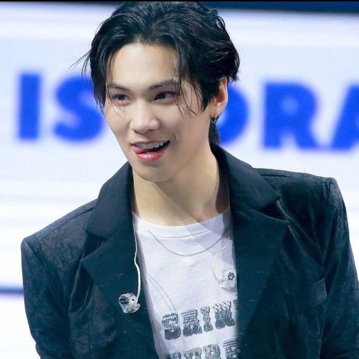 Behind-the-scenes cut of Rocky