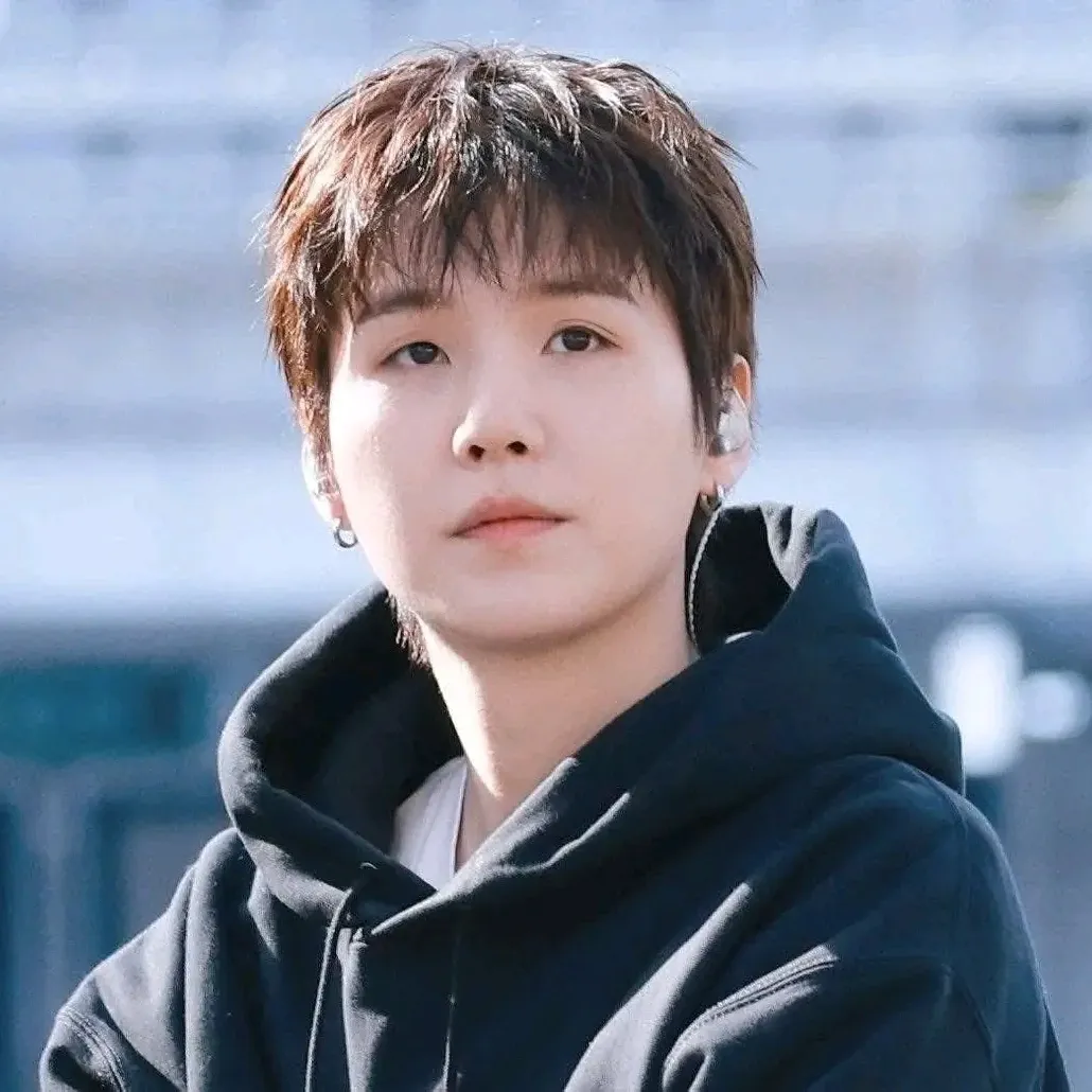 A moment captured by SUGA (BTS)'s fan