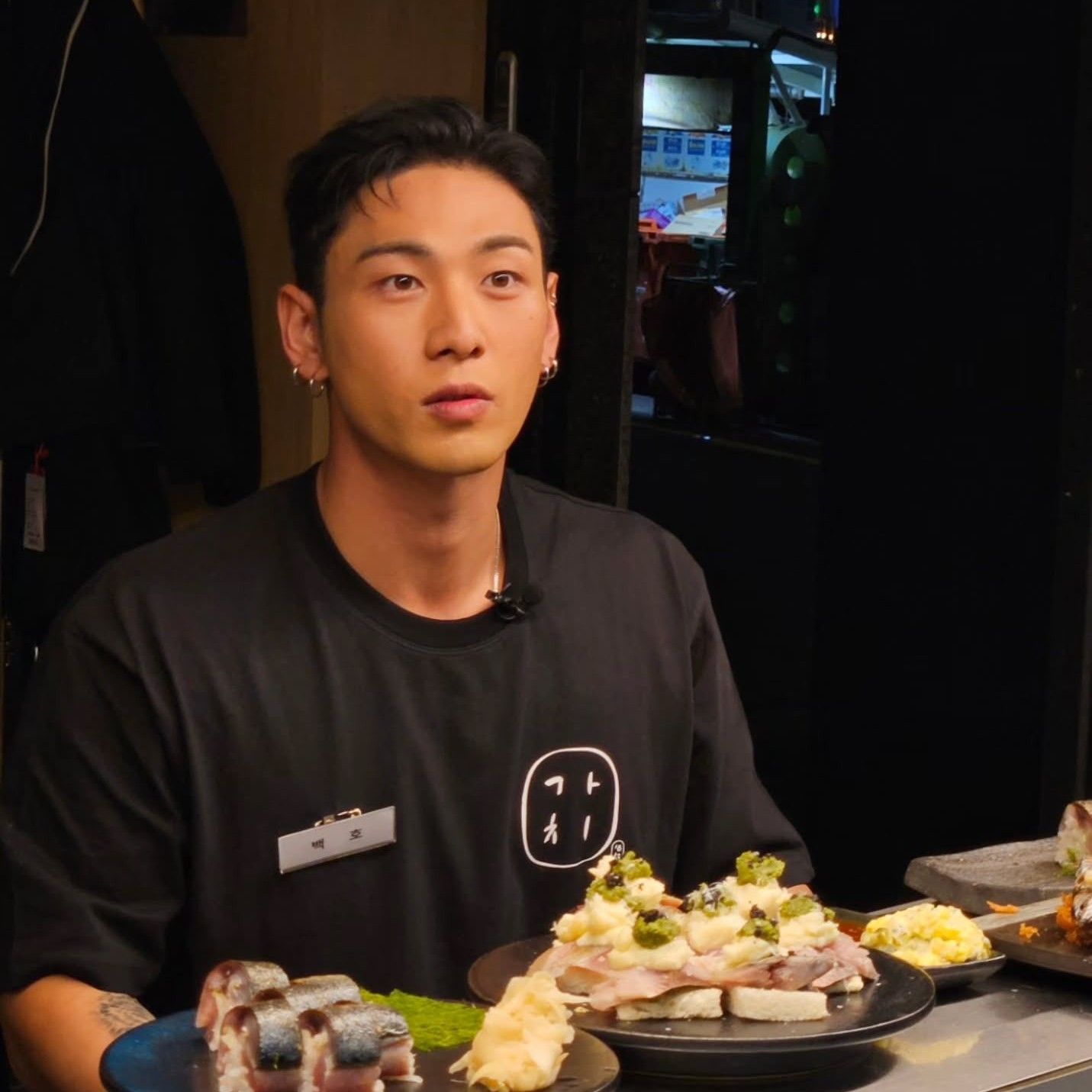 백호의 비하인드 컷