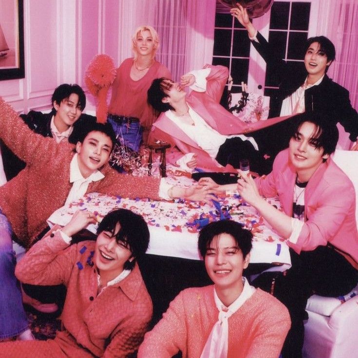 Potret di balik layar Stray Kids