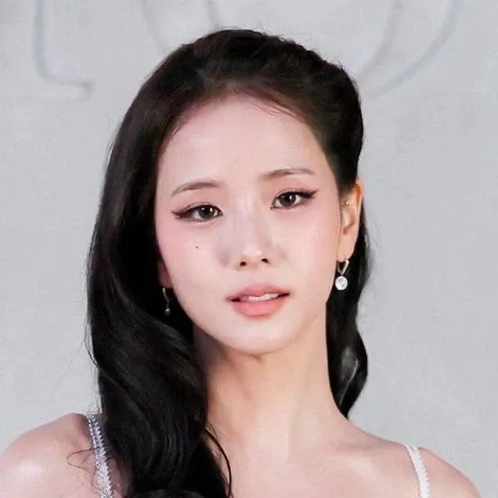 智秀 (BLACKPINK)的最新照片